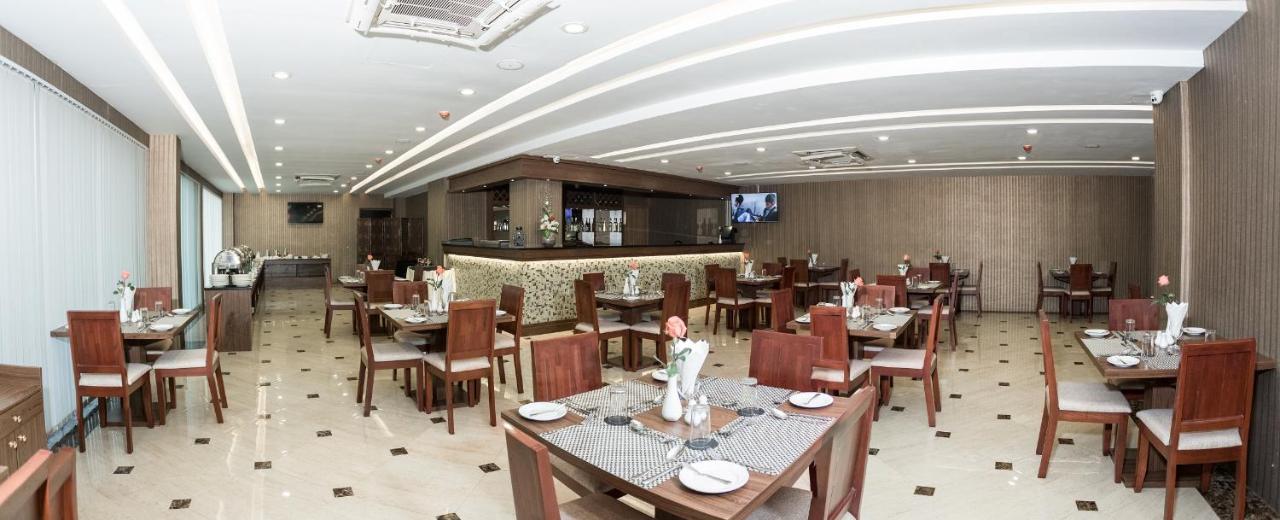 Elegant Hotel Pyi Thar Yar Yangon Esterno foto