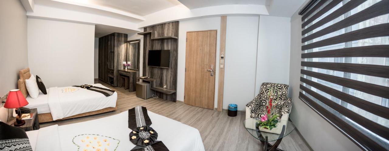 Elegant Hotel Pyi Thar Yar Yangon Esterno foto